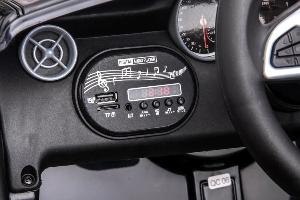 Električni automobil Mercedes SLC 300 crveni auto na akumulator_9