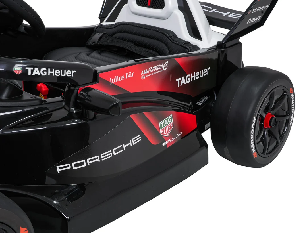 Električno vozilo Porsche Formula E crveni auto na akumulator_26