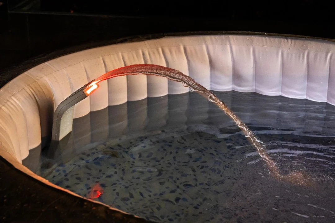 Fontana s LED rasvjetom za Lay-Z-Spa BESTWAY_3