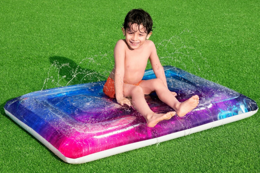 Galaktička vodena prostirka za djecu 130x90cm BESTWAY + vodeni raspršivač_3
