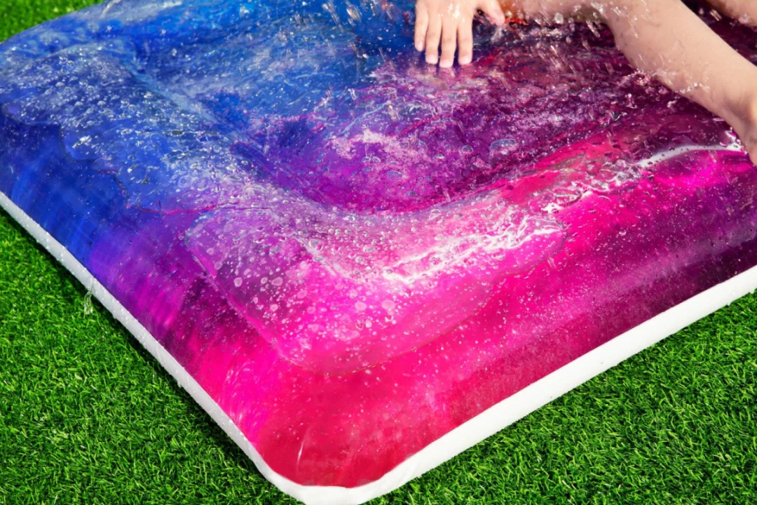Galaktička vodena prostirka za djecu 130x90cm BESTWAY + vodeni raspršivač_4