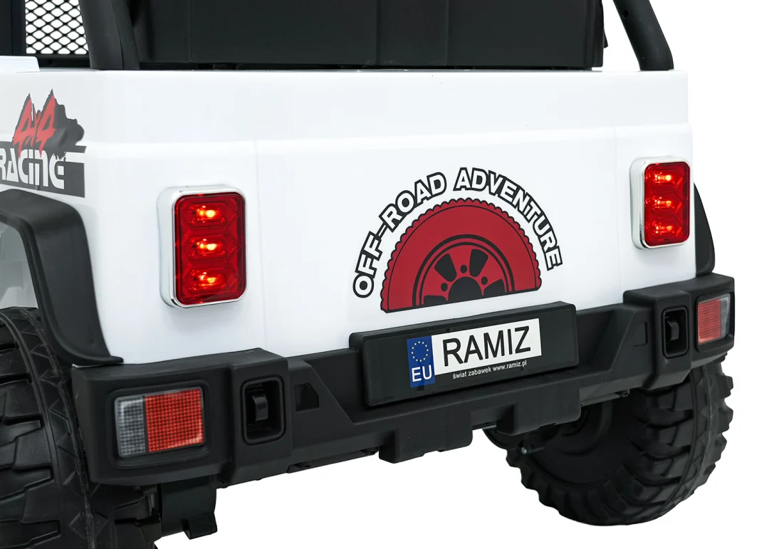 Jeep BEAST 4x4 bijeli auto na akumulator_21