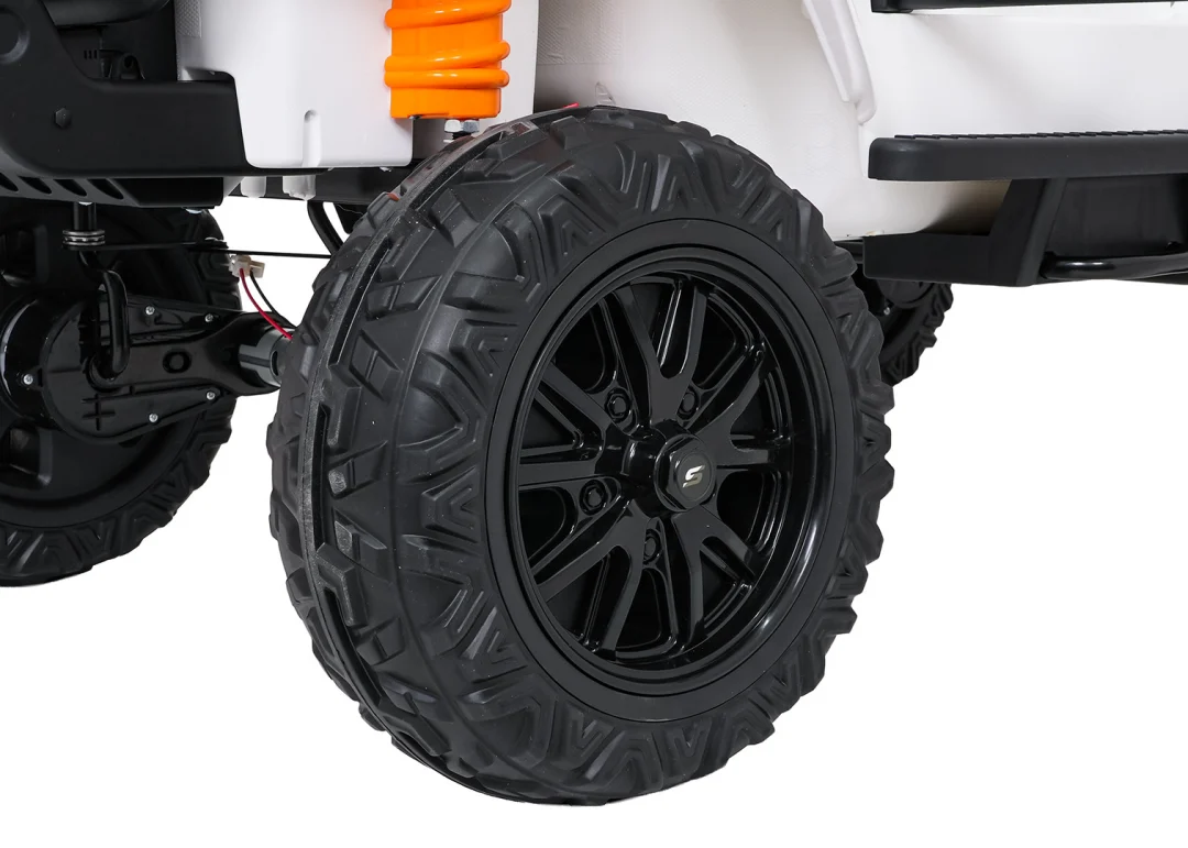 Jeep Monster bijeli auto na akumulator_26