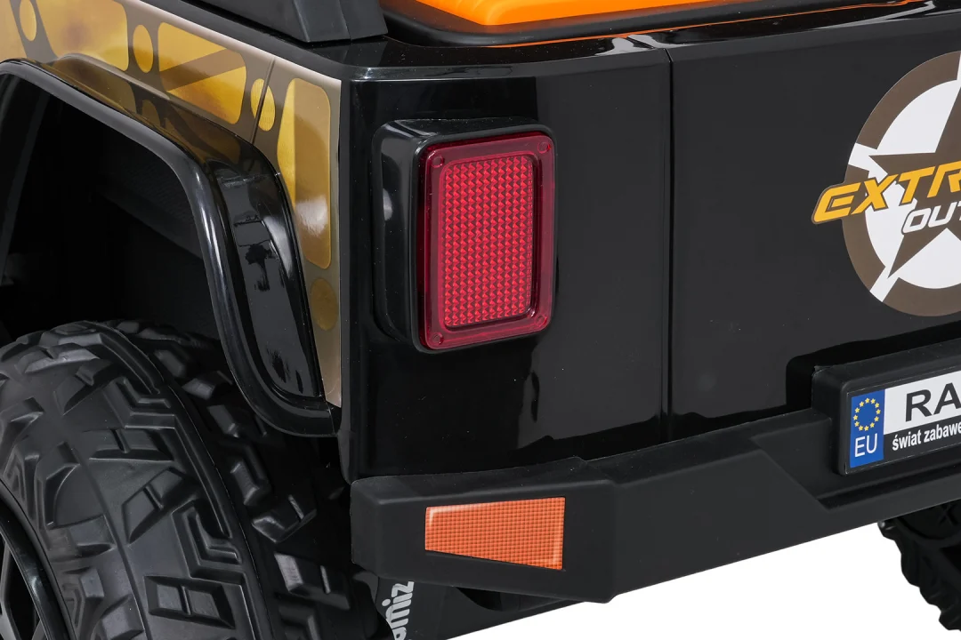 Jeep Monster crni auto na akumulator_25