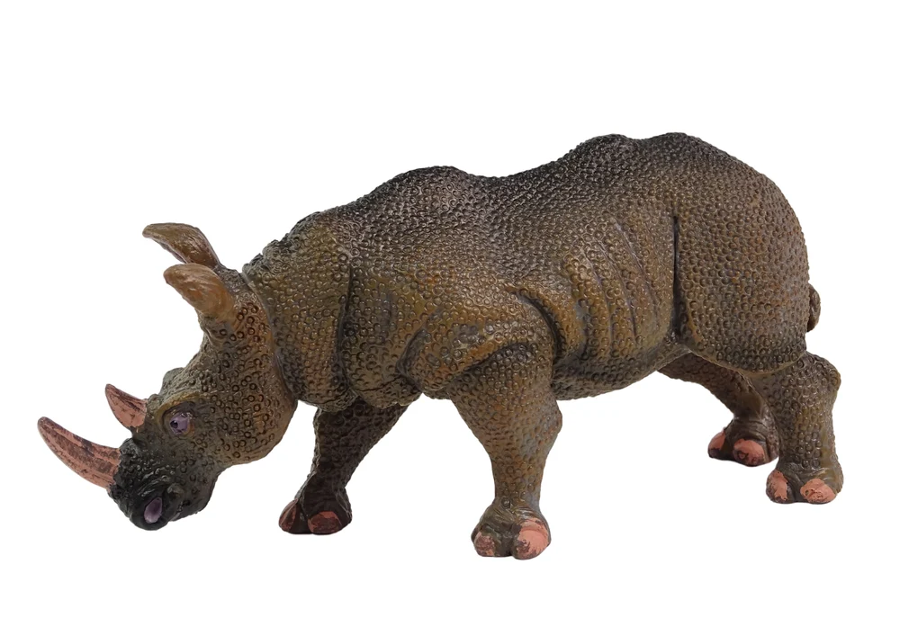 Kolekcionarska figurica nosoroga_2