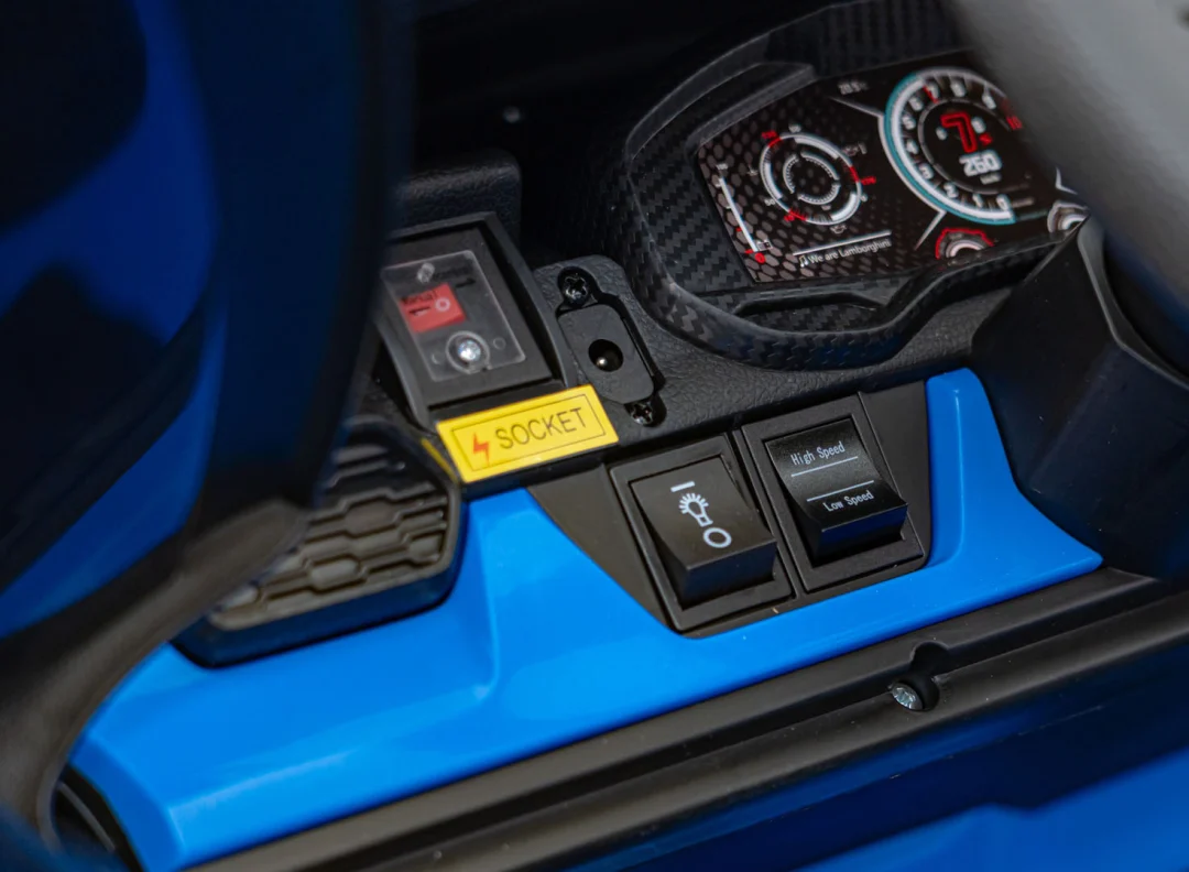 Lamborghini Revuelto XL Strong, plavo auto na akumulator_18