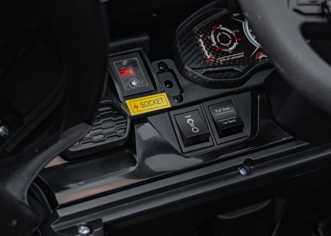 Lamborghini Revuelto XL na akumulator, crni_21