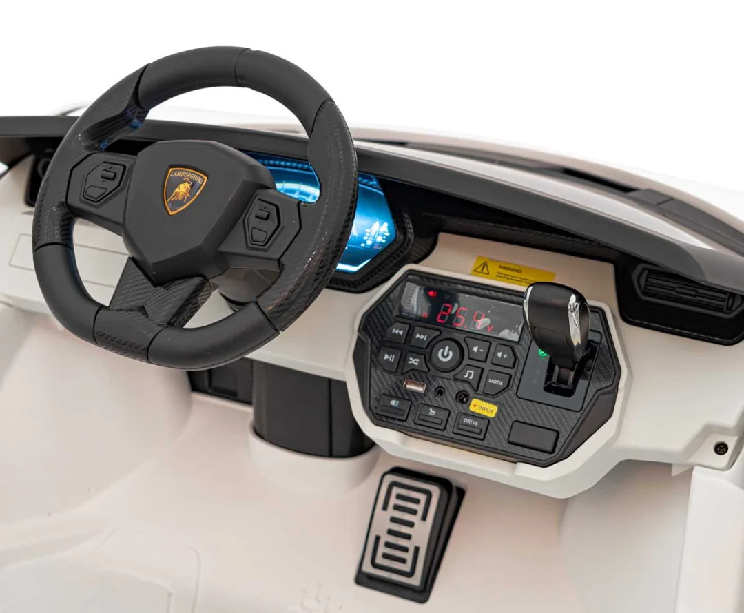 Lamborghini SIAN bijelo vozilo_13