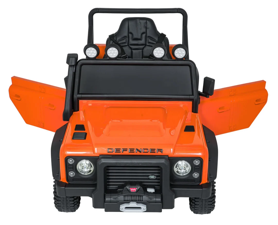 Land Rover Defender 110 SVX konceptno narančasto vozilo_12