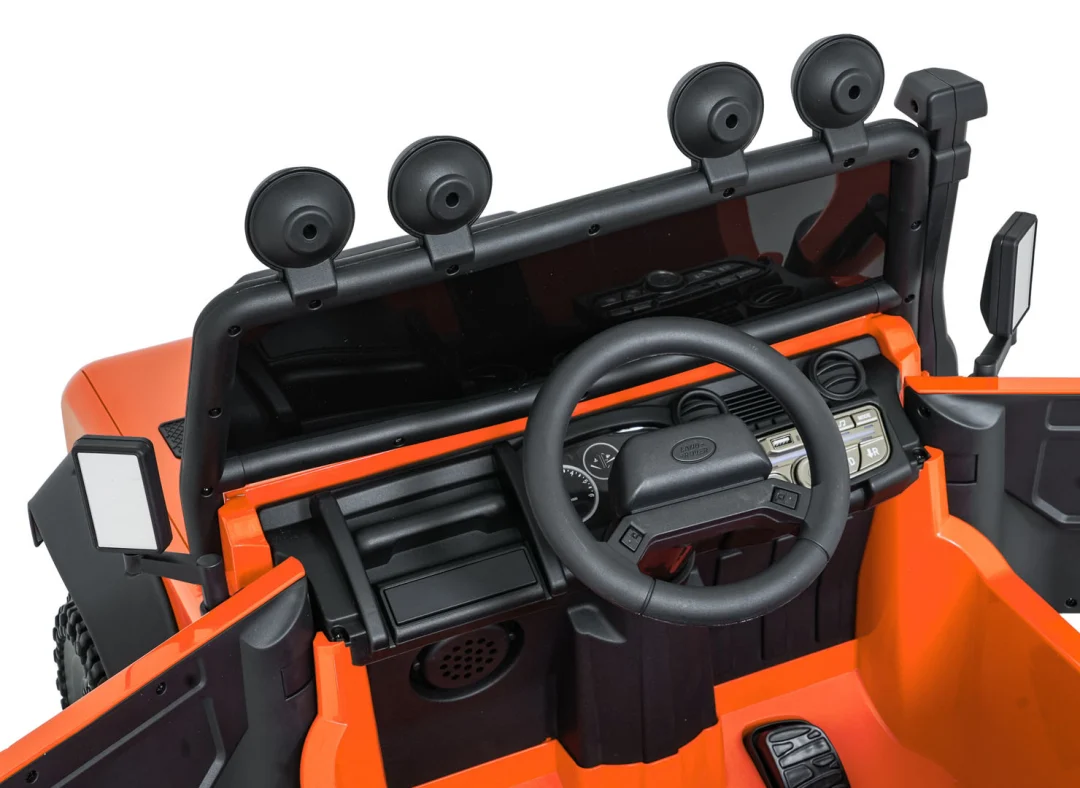 Land Rover Defender 110 SVX konceptno narančasto vozilo_14