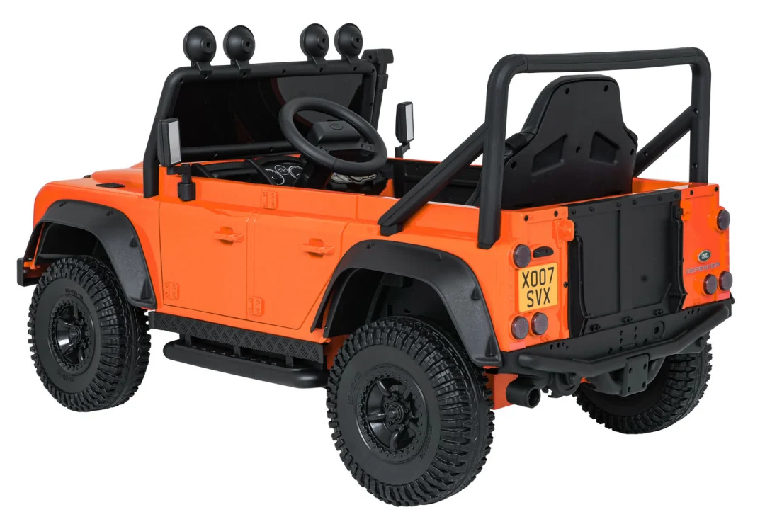 Land Rover Defender 110 SVX konceptno narančasto vozilo_8