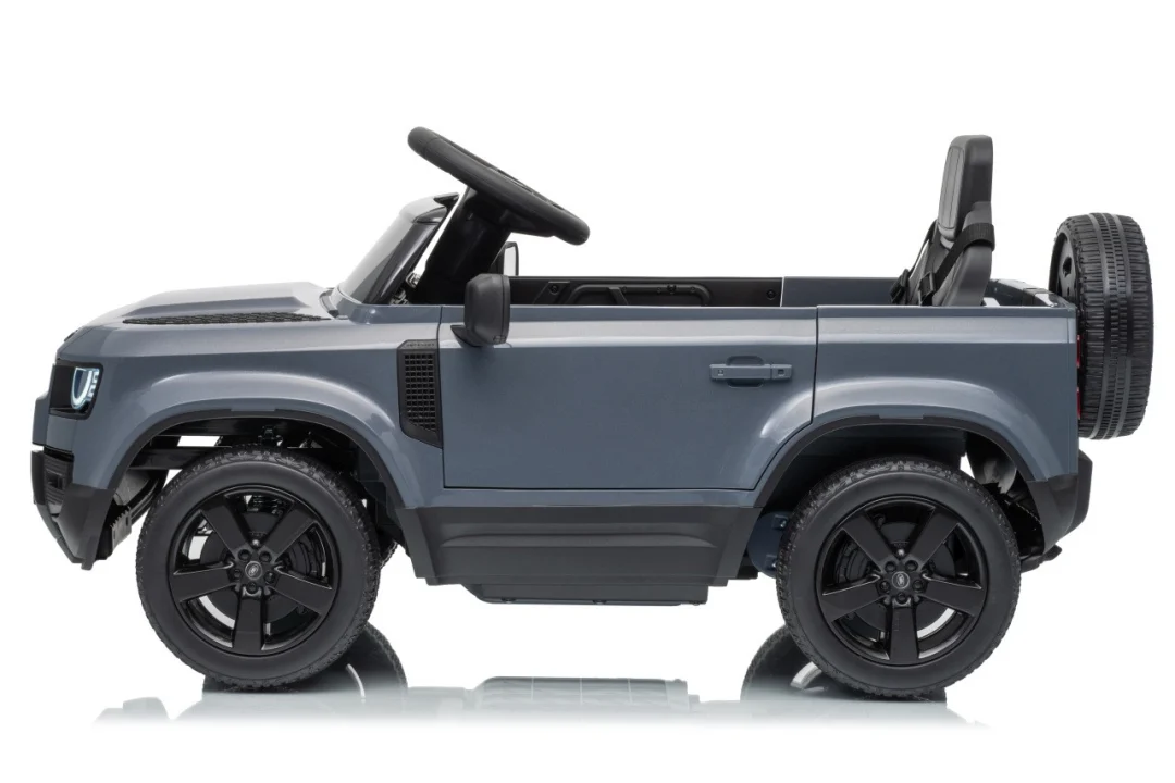 Land Rover Defender sivi auto na akumulator_8