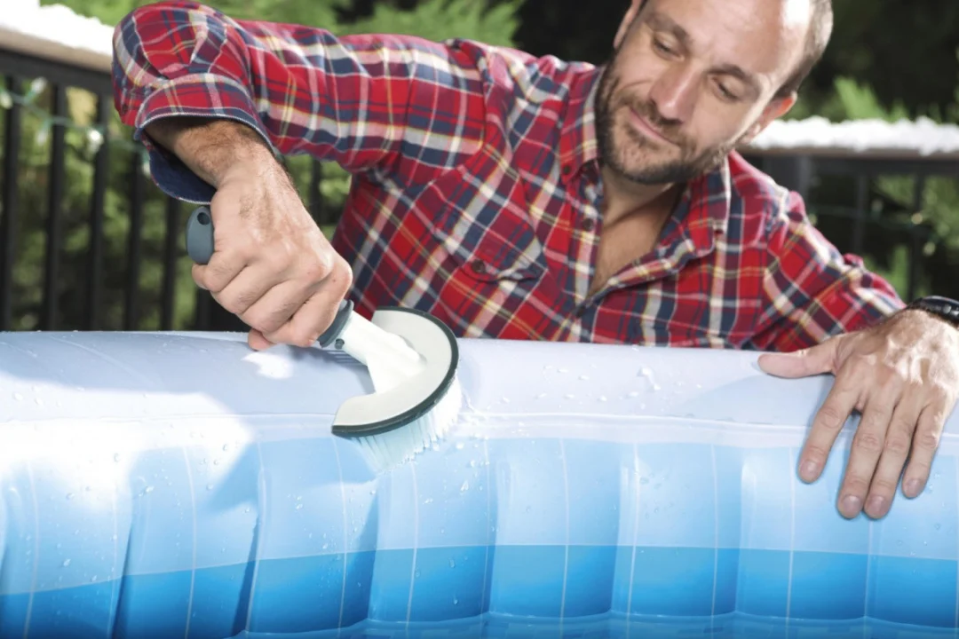 Lay-Z-Spa BESTWAY 3-u-1 set za čišćenje jacuzzija + mrežica + četka + rukavica_7
