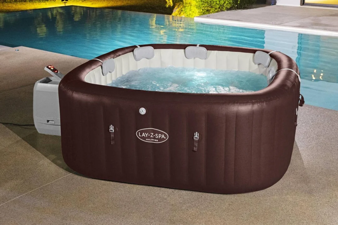 Lay-Z-Spa Maldives SMART HydroJet PRO jacuzzi BESTWAY_12