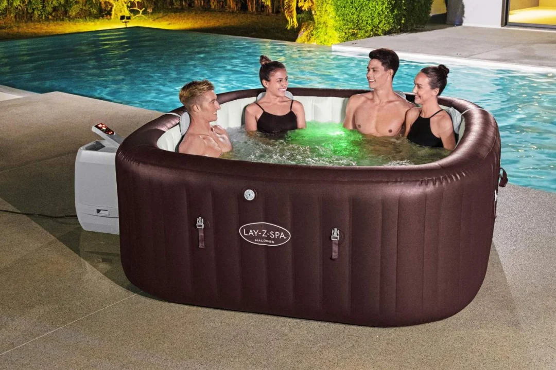 Lay-Z-Spa Maldives SMART HydroJet PRO jacuzzi BESTWAY_13