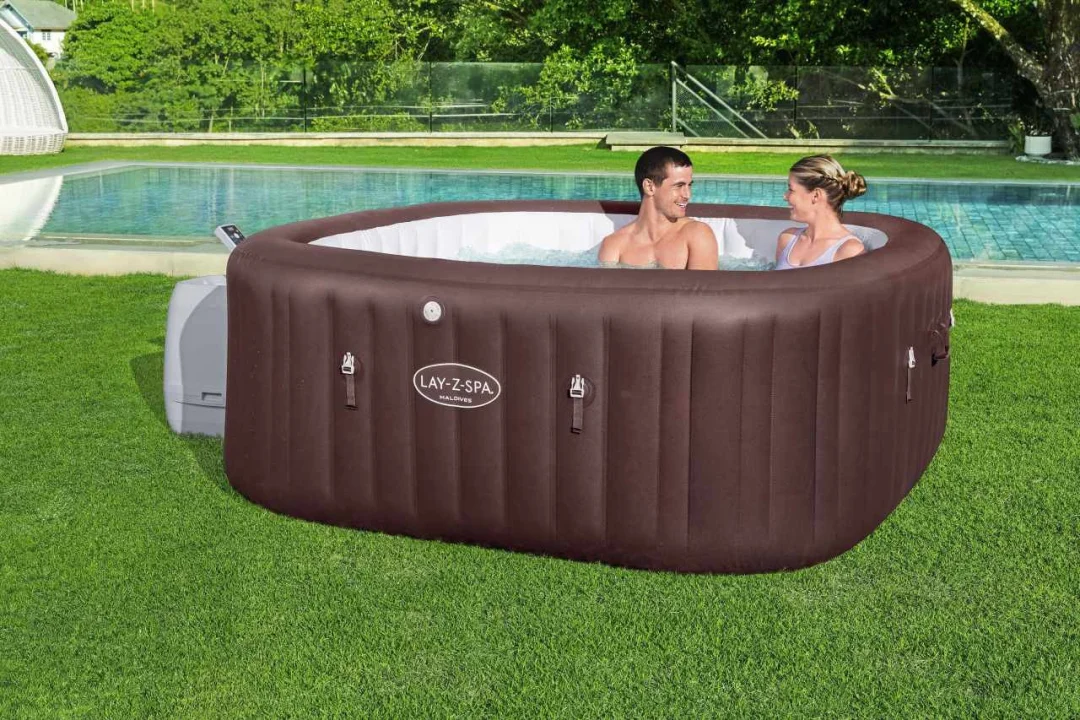 Lay-Z-Spa Maldives SMART HydroJet PRO jacuzzi BESTWAY_5
