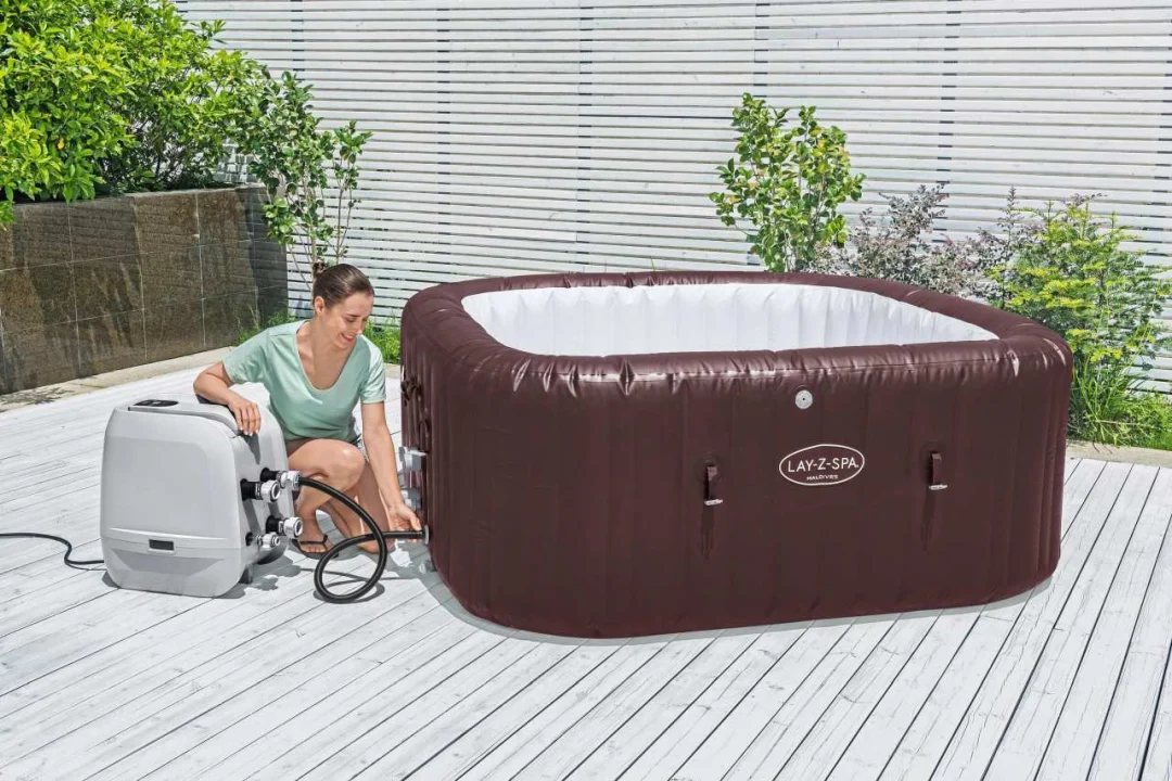 Lay-Z-Spa Maldives SMART HydroJet PRO jacuzzi BESTWAY_6