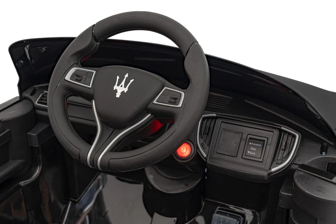 Maserati Ghibli na akumulator, crni_11