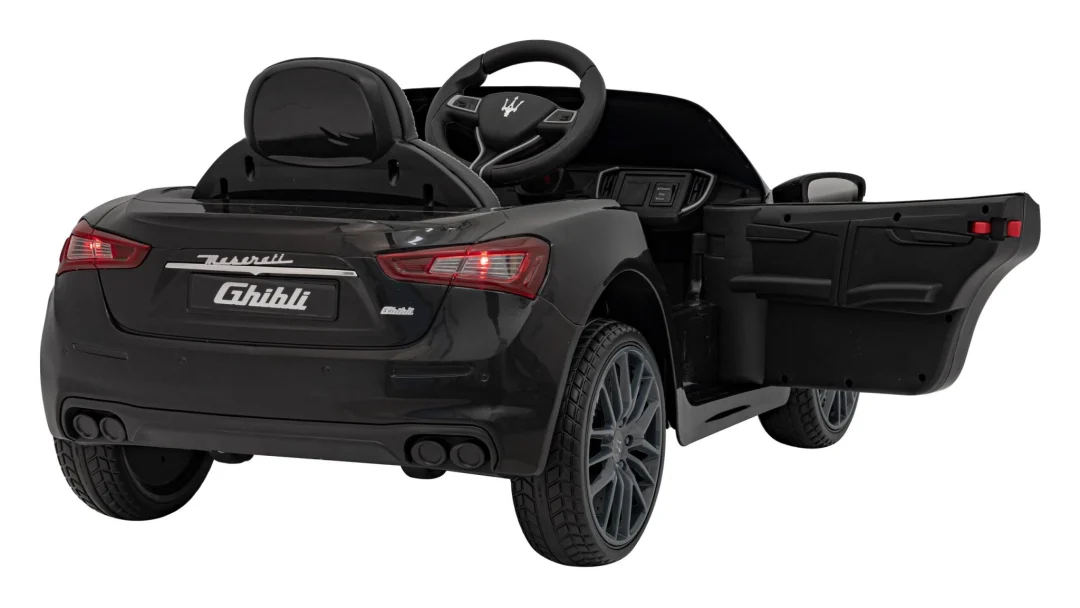 Maserati Ghibli na akumulator, crni_8