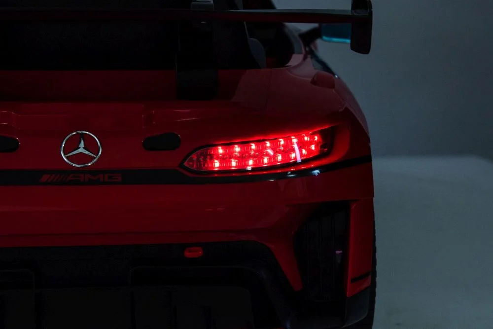 Mercedes AMG GT3 crveni auto na akumulator_16