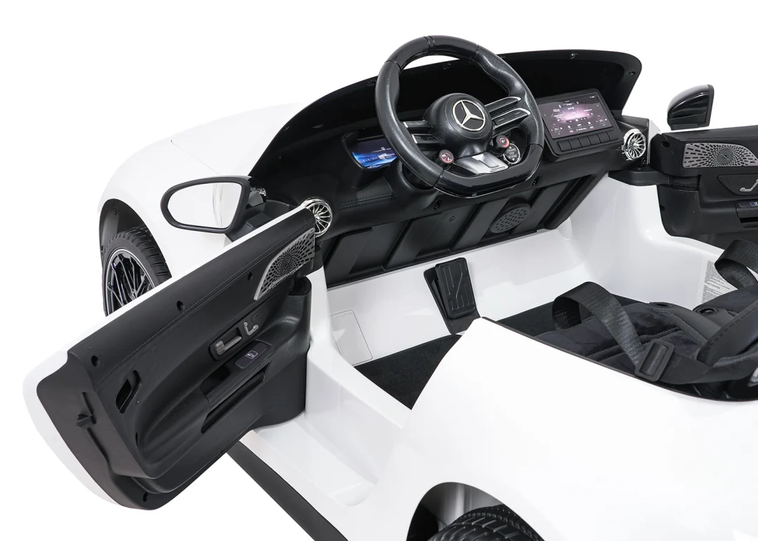 Mercedes-Benz GT63 AMG bijeli auto na akumulator_16