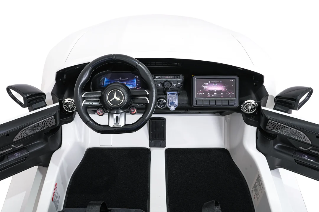 Mercedes-Benz GT63 AMG bijeli auto na akumulator_19