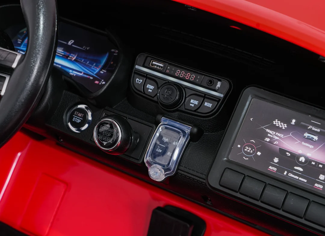 Mercedes-Benz GT63 AMG crveni auto na akumulator_23