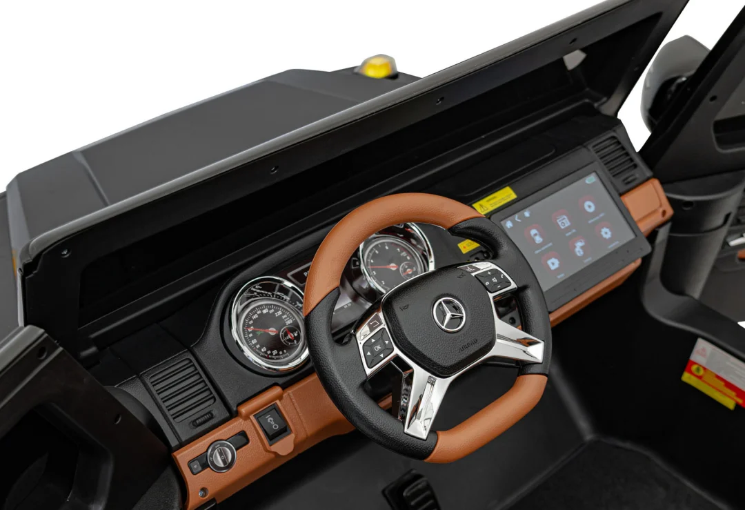 Mercedes Benz MAYBACH G650 Crno auto na akumulator_18