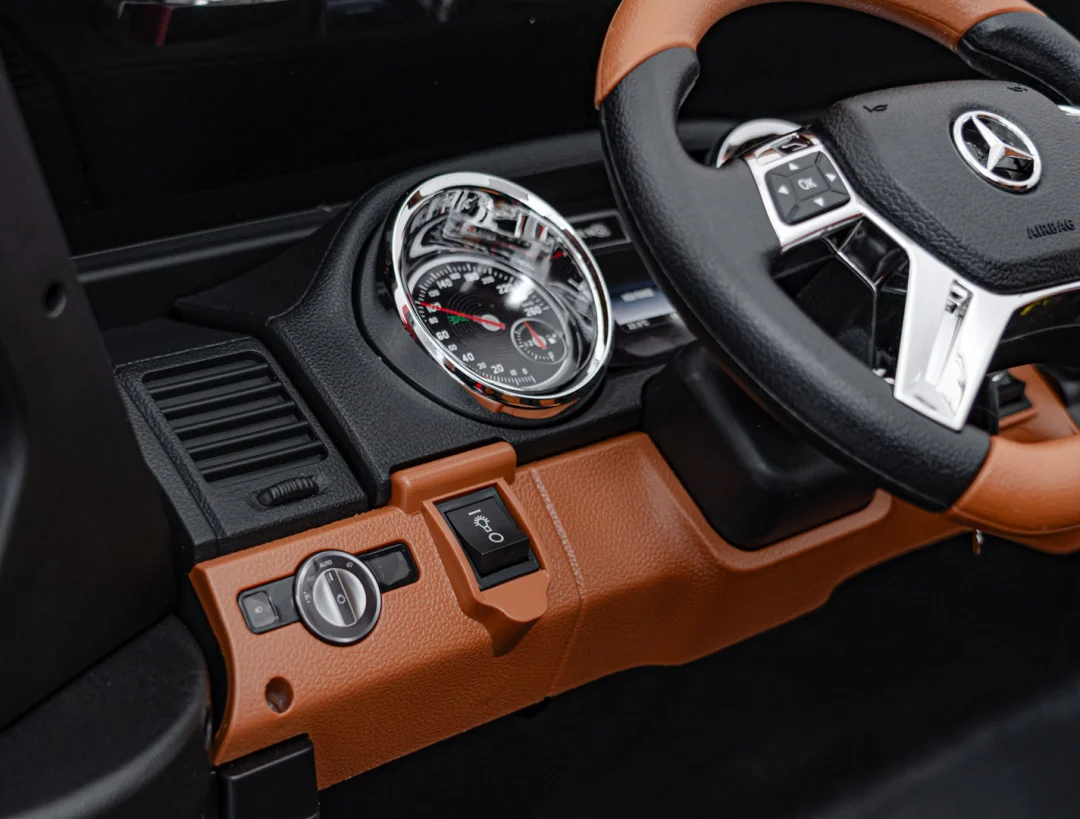 Mercedes Benz MAYBACH G650 Crno auto na akumulator_20
