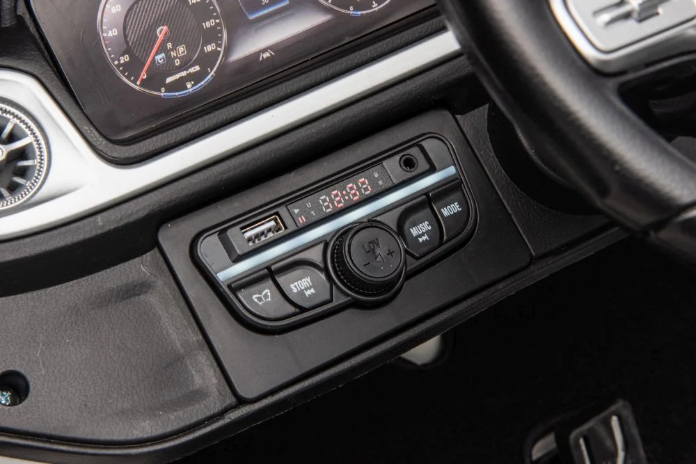 Mercedes G63 XXL bijeli 4x4 auto na akumulator_11