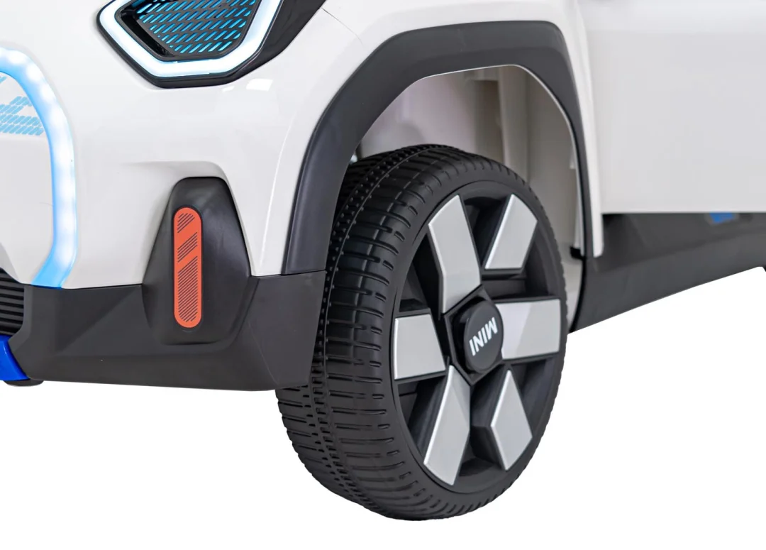 Mini Concept Aceman bijeli crossover, bijela_17