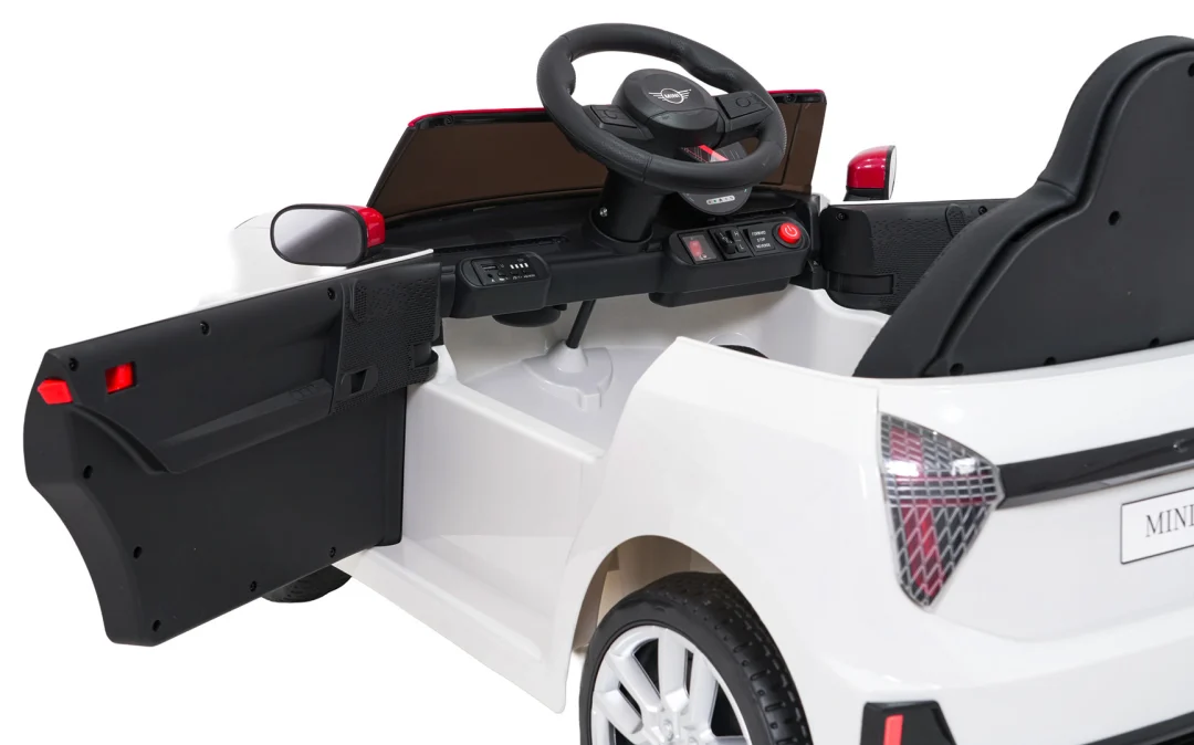 Mini Cooper bijeli auto na akumulator_19