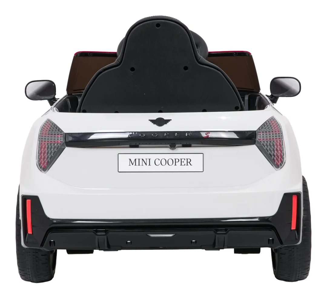 Mini Cooper bijeli auto na akumulator_8