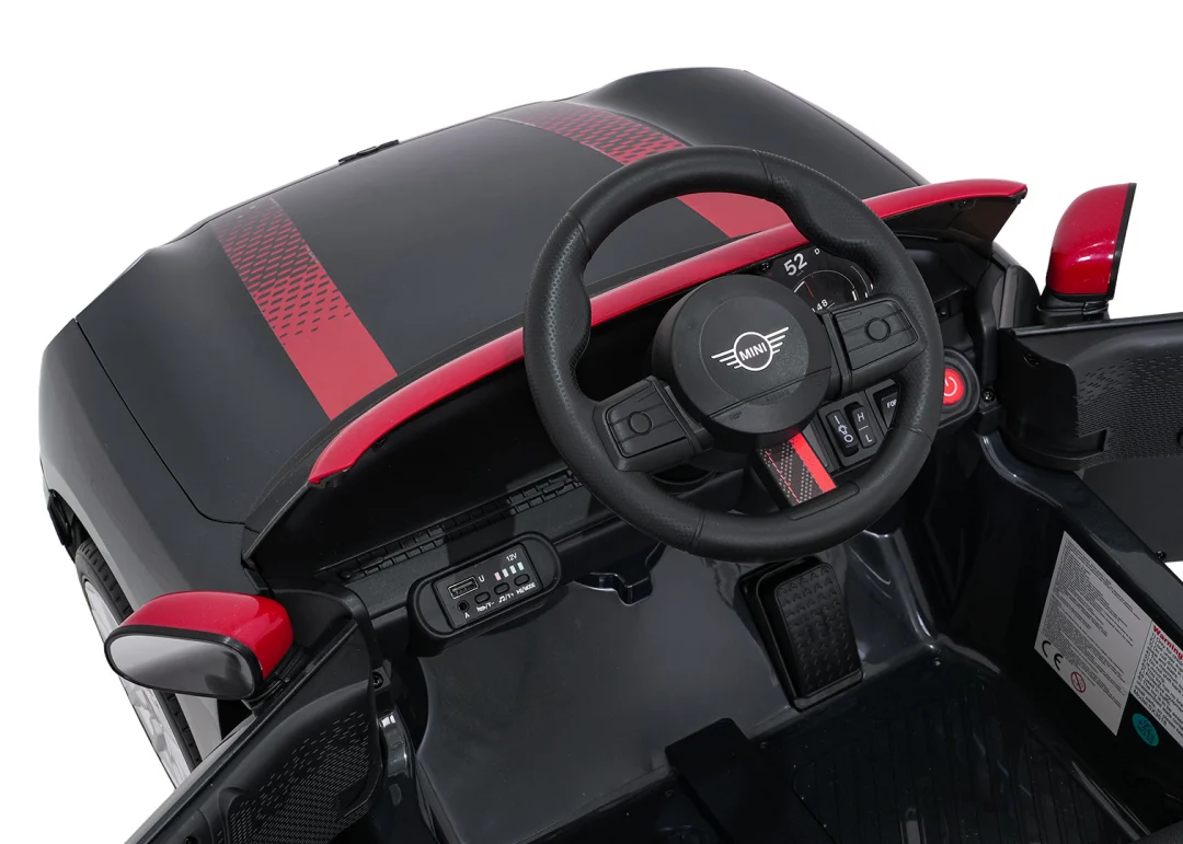 Mini Cooper crni auto na akumulator_15