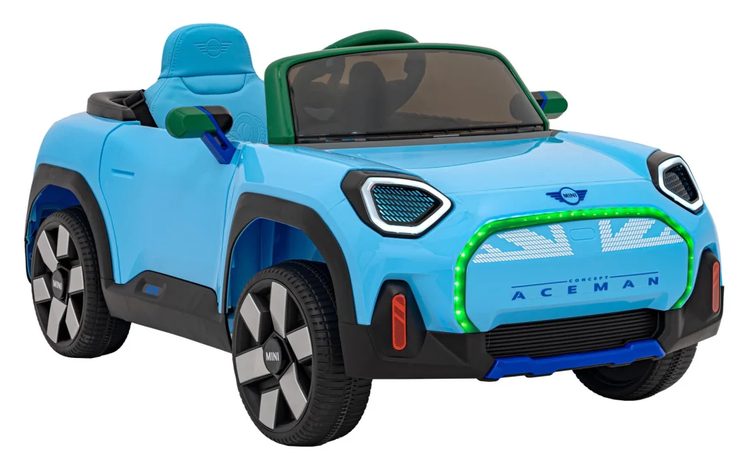 Mini koncept Aceman plavo vozilo_5
