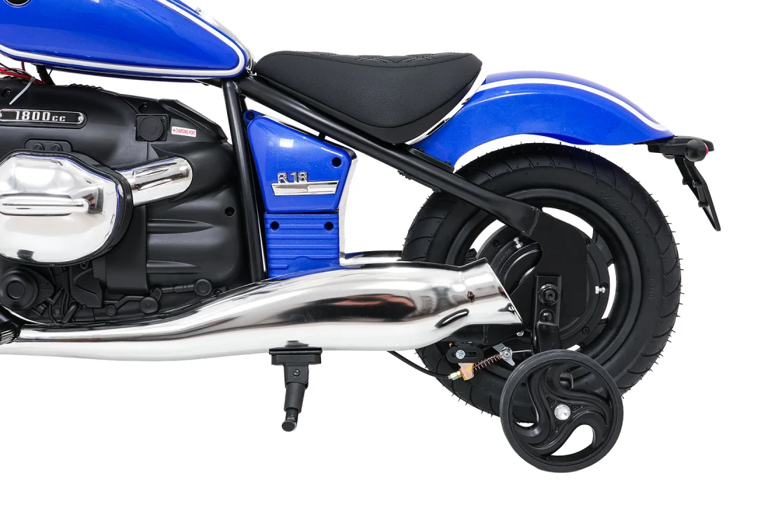 Motor BMW R18 plavi motor na akumulator_25