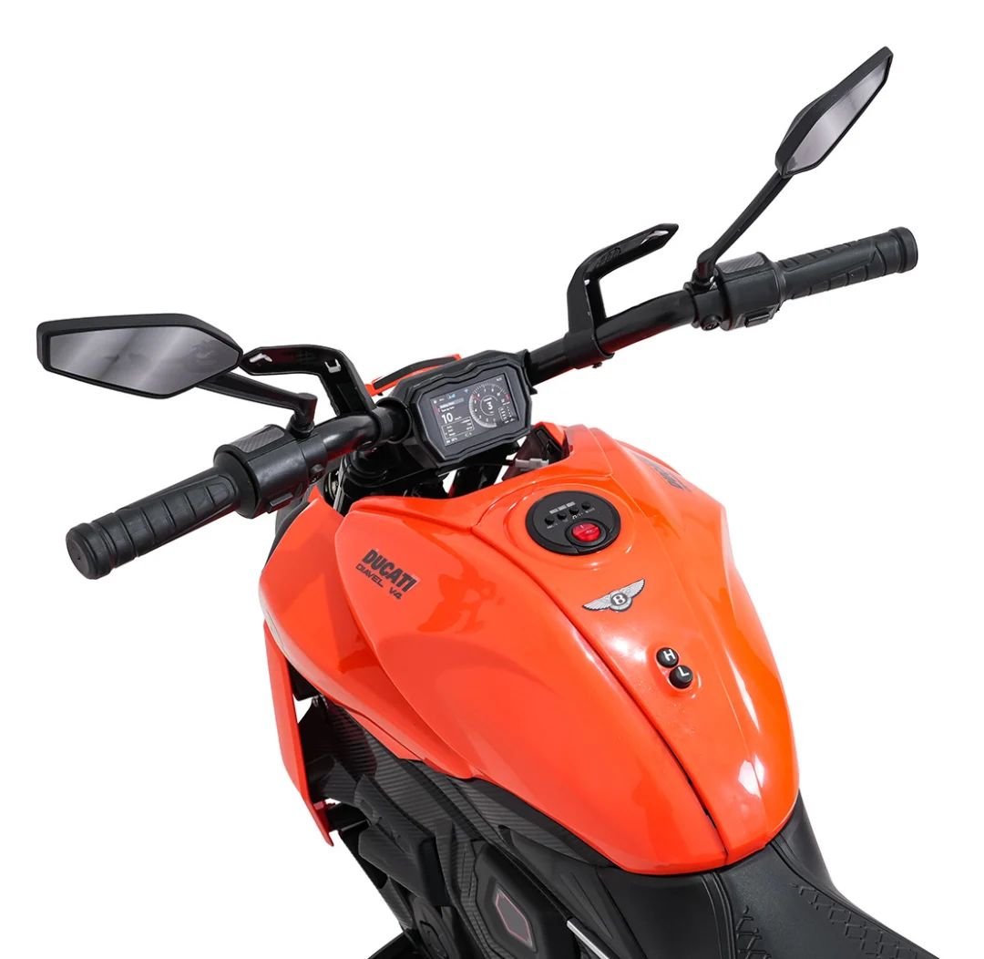 Motor Ducati Diavel x Bentley narančasti motor na akumulator_14