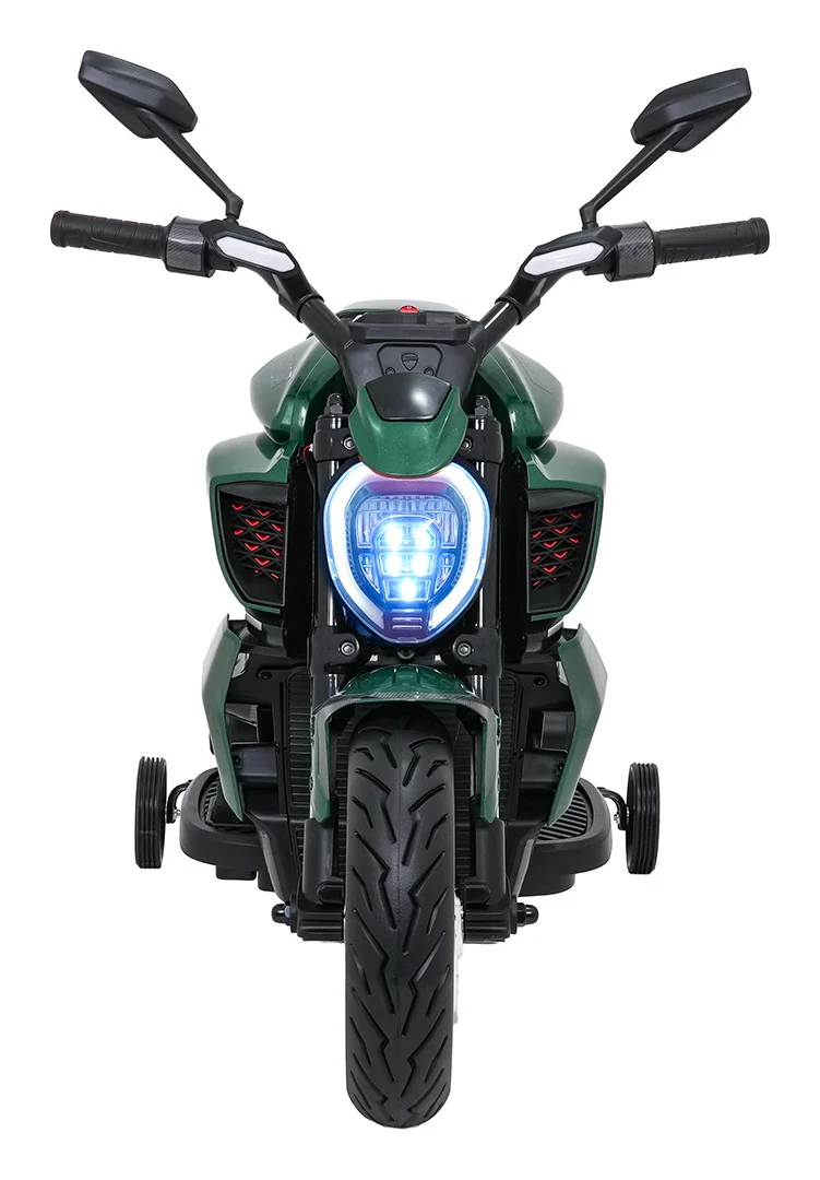 Motor Ducati Diavel x Bentley zeleni motor na akumulator_2