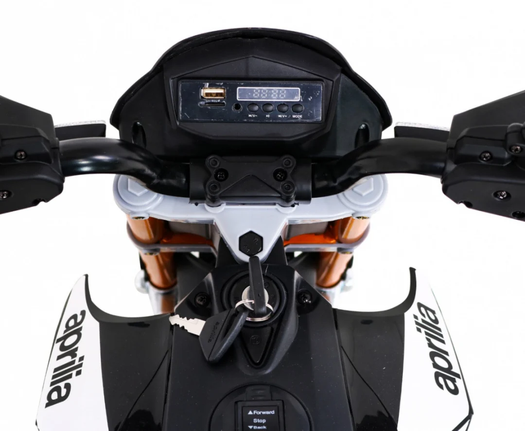 Motor vozila Aprilia crna motor na akumulator_9