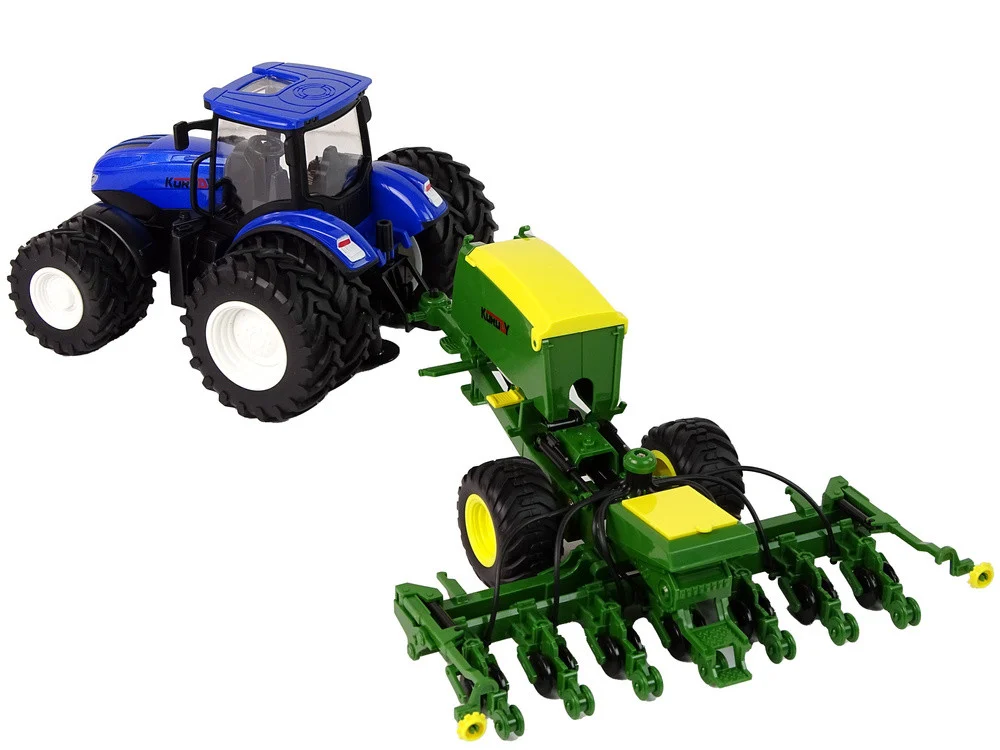 Plavi traktor s balirkom_4