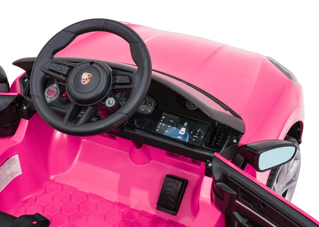 Porsche Cayenne ružičasto vozilo_17