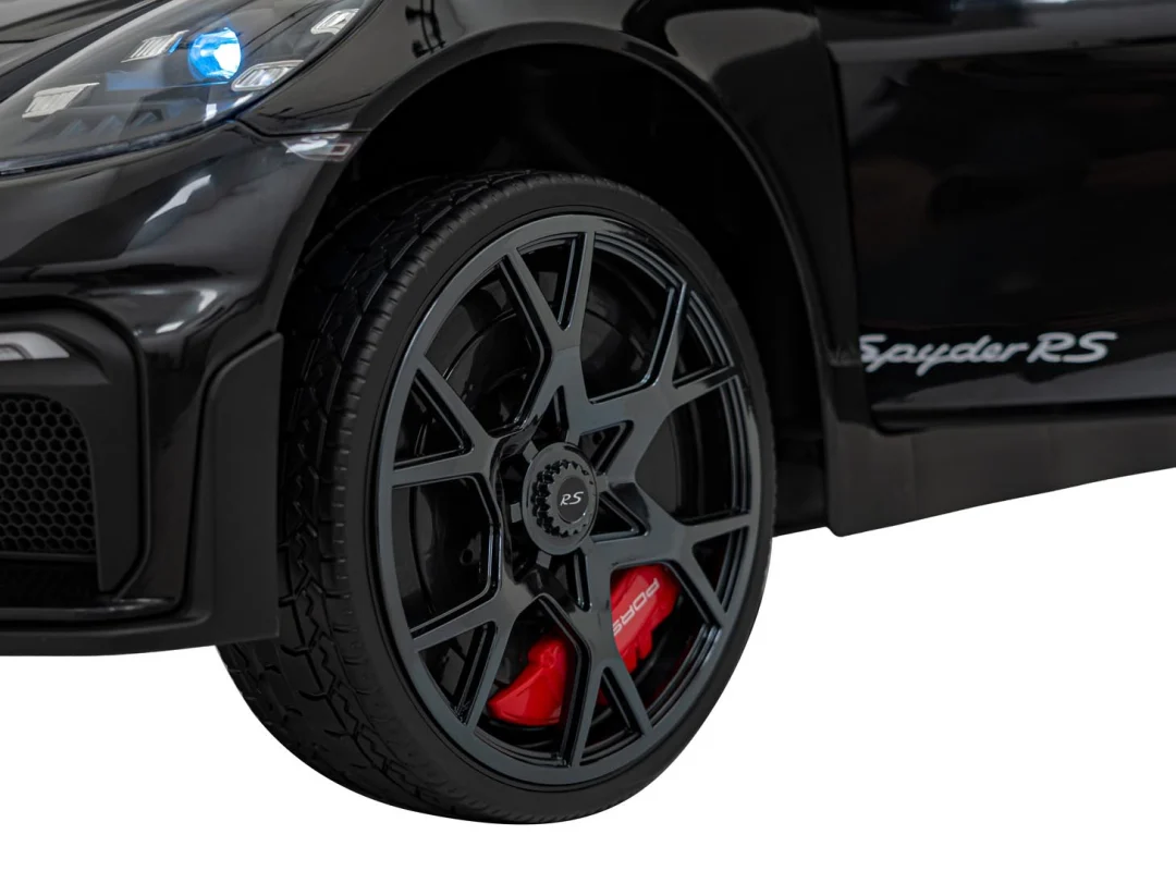 Porsche Spyder RS 718 crno obojeno vozilo_18