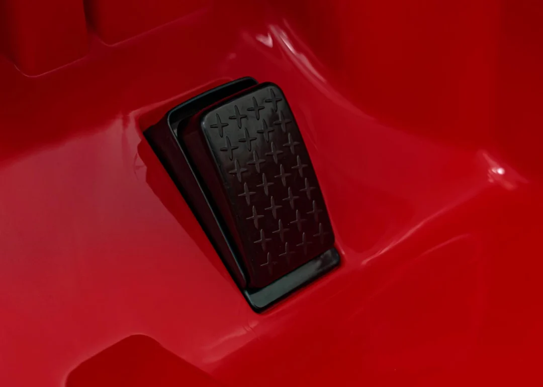 Porsche Spyder RS 718 crveno obojeno vozilo_23