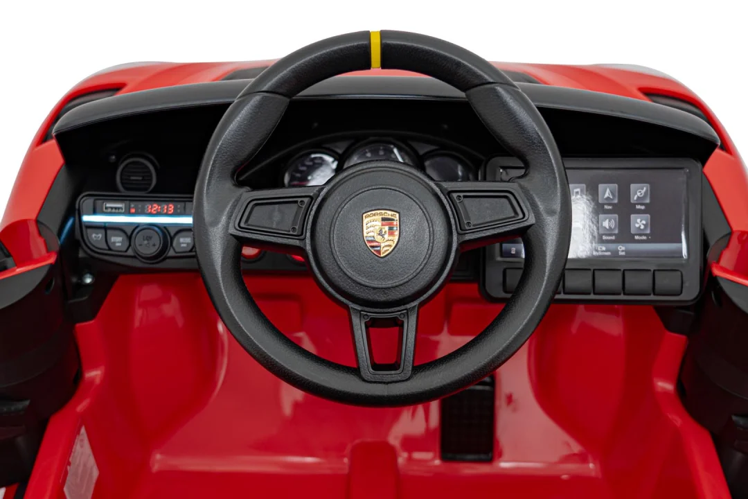 Porsche Spyder RS 718 crveno vozilo_13
