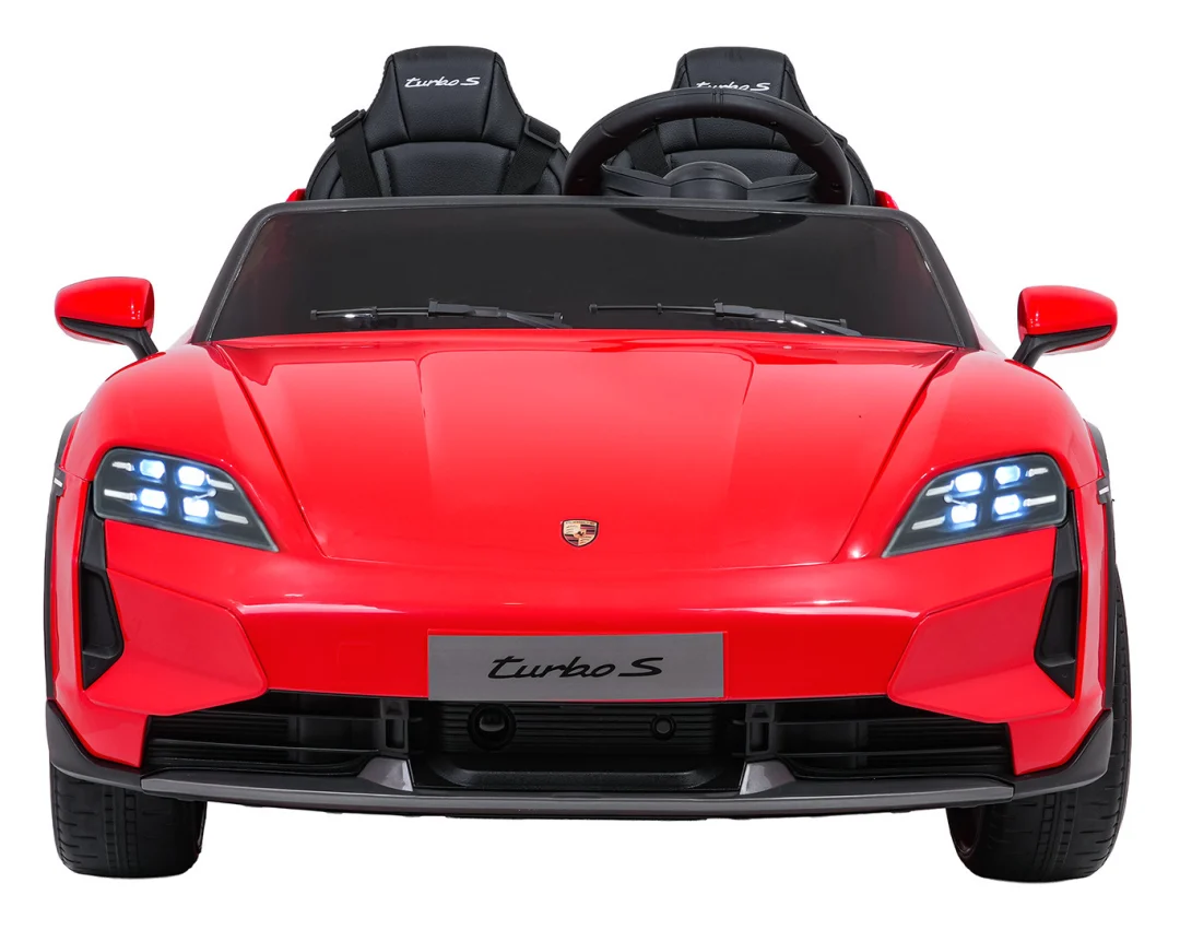 Porsche Taycan Turbo S crveno vozilo_3