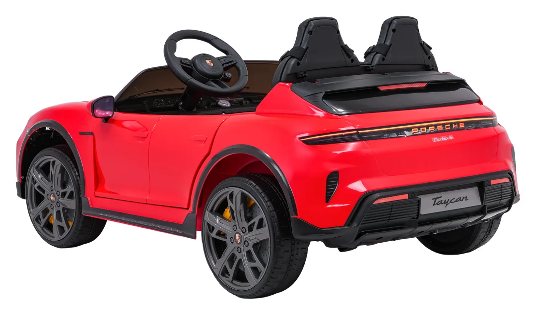 Porsche Taycan Turbo S crveno vozilo_7