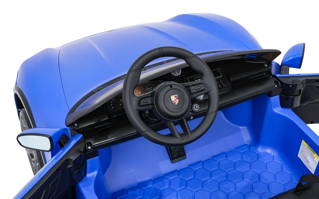 Porsche Taycan Turbo S plavo vozilo_16