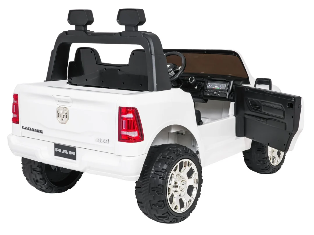 RAM 3500 Bijelo vozilo_10