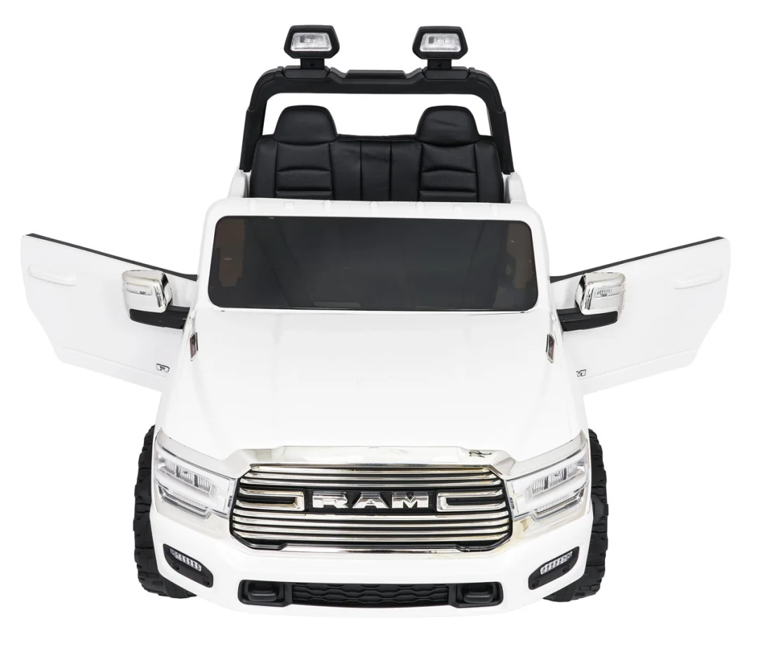 RAM 3500 Bijelo vozilo_12