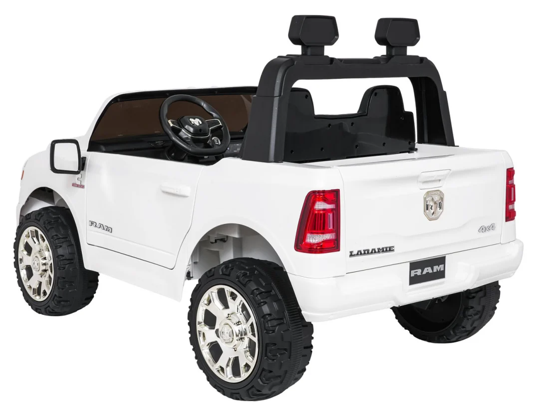 RAM 3500 Bijelo vozilo_8